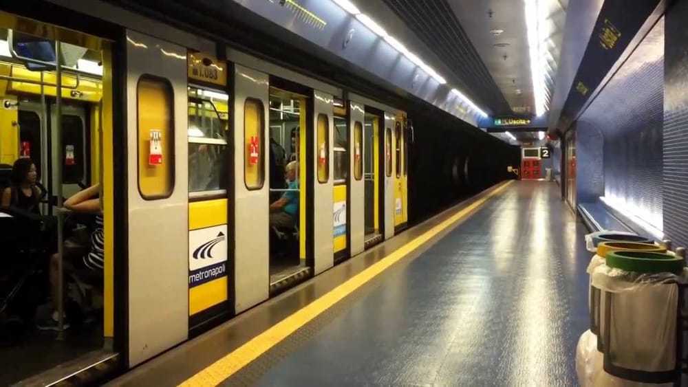 NAPOLI, PRESTO 19 NUOVI TRENI PER LINEA 1 METRO | Isola Verde TV